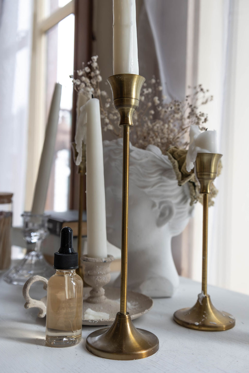 Manon Blackbeack Everything Oil