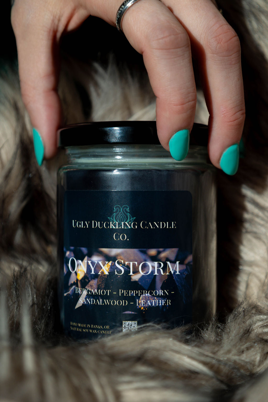 Onyx Storm Candle