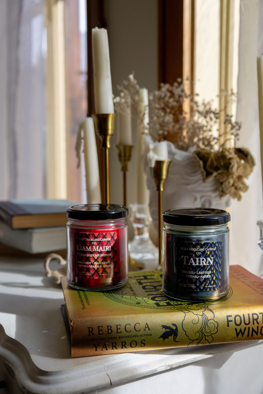 Tairn Bookish Candle