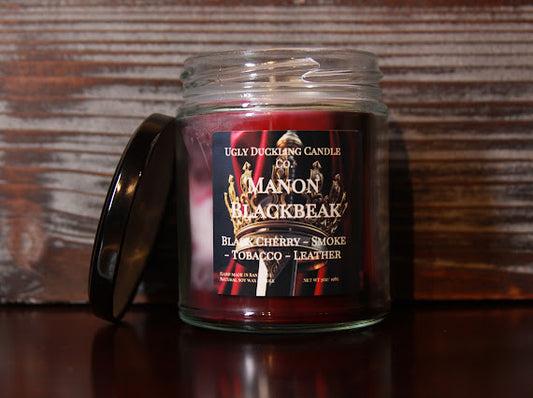 Manon Blackbeak Candle